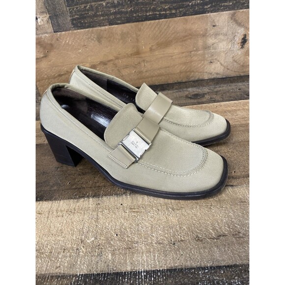Vintage Gucci Canvis Loafers Size 9 Women’s Taupe Heeled Square Toe with Buckle - Picture 7 of 16